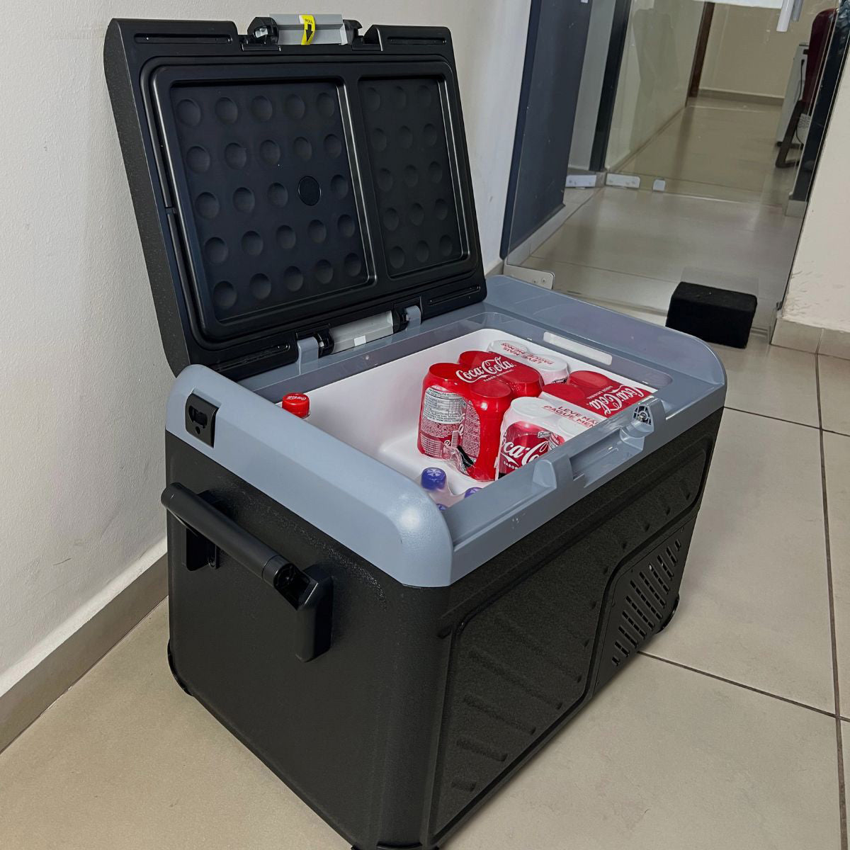 Geladeira portátil adventure 40 litros ZATTAR 12/24v